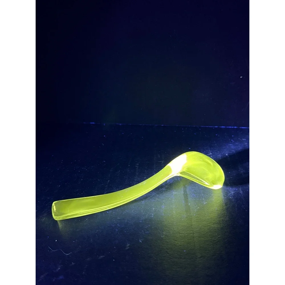 Vintage Uranium Glass Ladle Spoon UV Reactive Vaseline Glass Serving Spoon 5.5